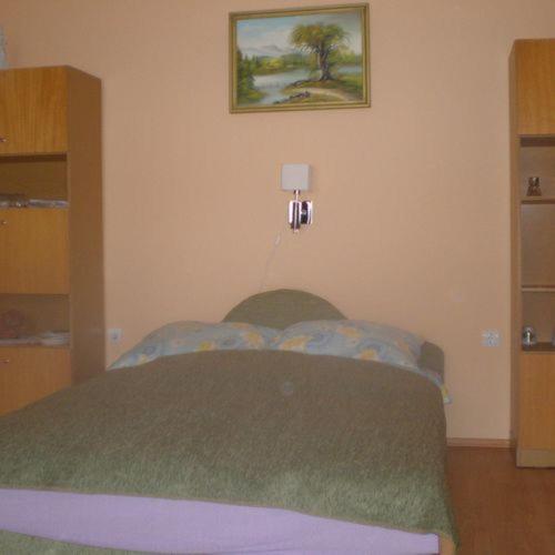 Апартаменты Tornacos Apartmanhaz Шарошпатак Экстерьер фото